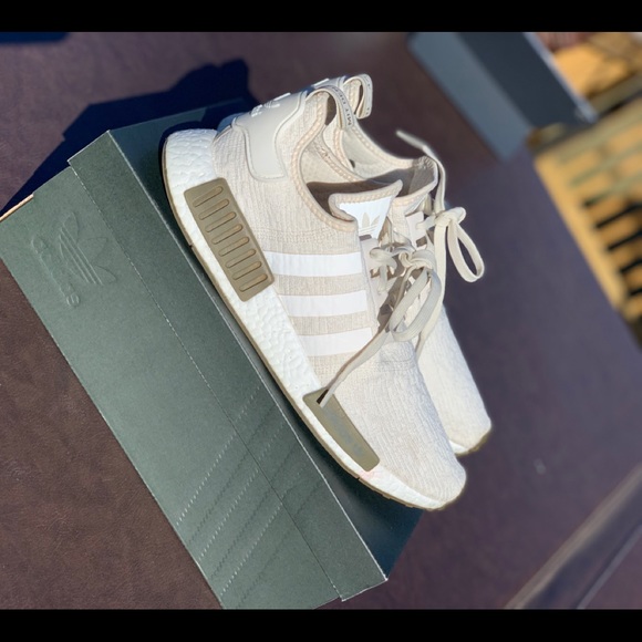Adidas White NMD - Picture 2 of 4